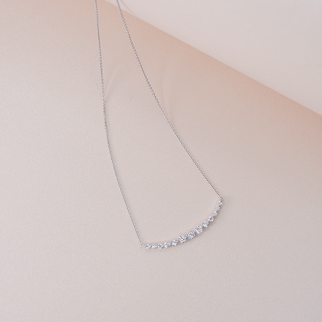 Curved diamond necklace